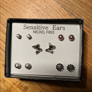 Silver and Pearl Earring Set